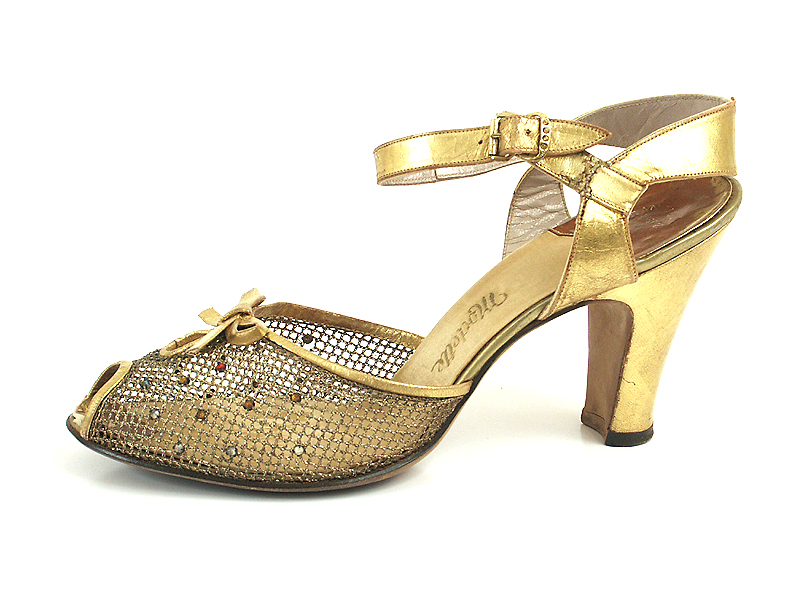 Shoe-Icons / Shoes / Gold Evening Shoes with Gold Net Upper Decorated ...