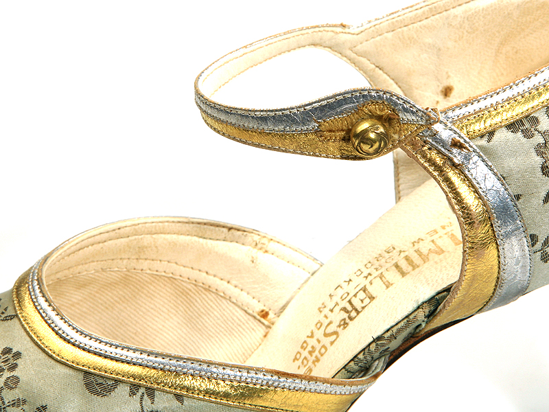 Shoe-Icons / Shoes / D'orsay shoes with olive color silk upper and ...