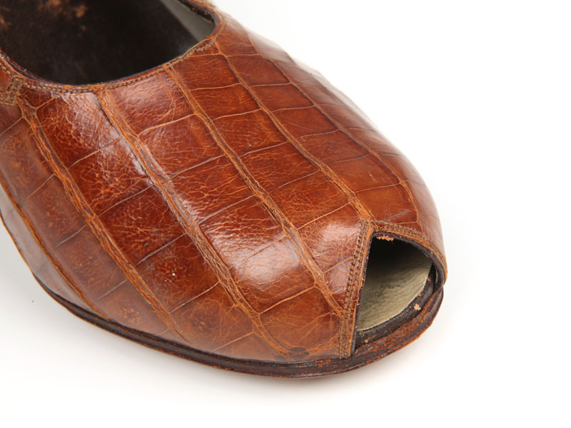 Shoe-Icons / Shoes / Brown alligator shoes with open toe and high ...
