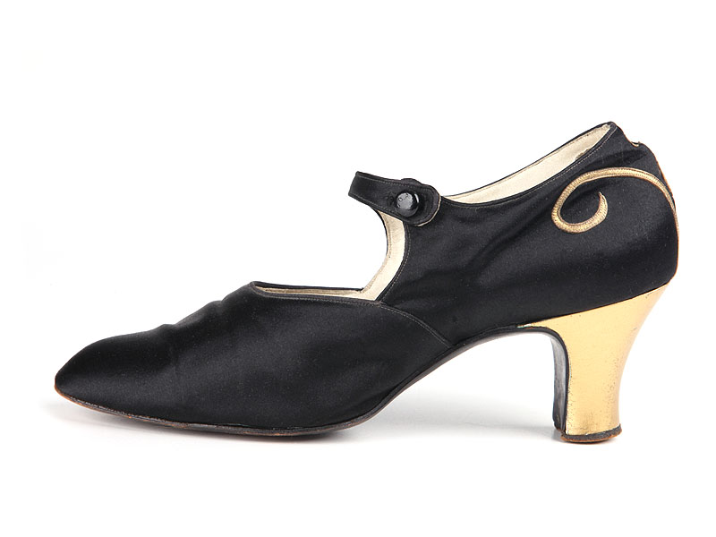 Shoe-Icons / Shoes / Black satin pumps with instep straps, decorated ...