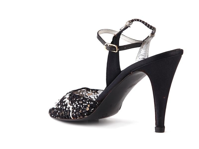 Shoe-Icons / Shoes / Sling back stiletto sandals with woven vamp.