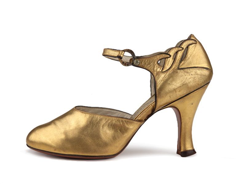 Shoe-Icons / Shoes / Gold leather shoes.