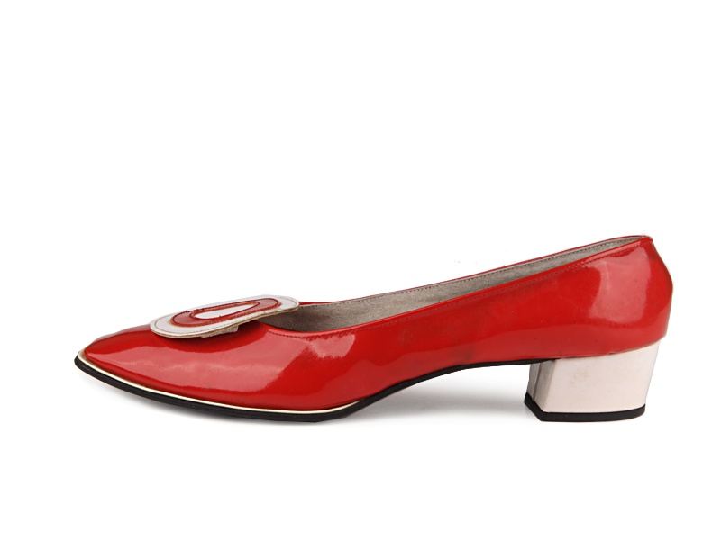 Shoe-Icons / Shoes / Red and white patent leather low heel shoes ...