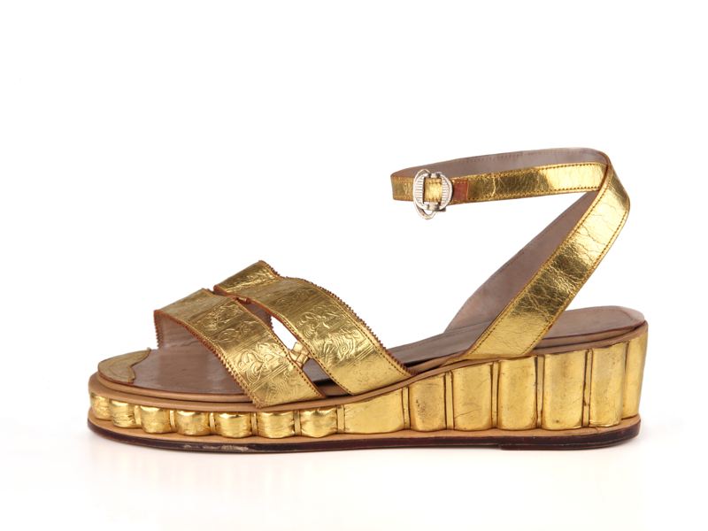 Shoe-Icons / Shoes / Gold leather wedge shoes with double straps with ...