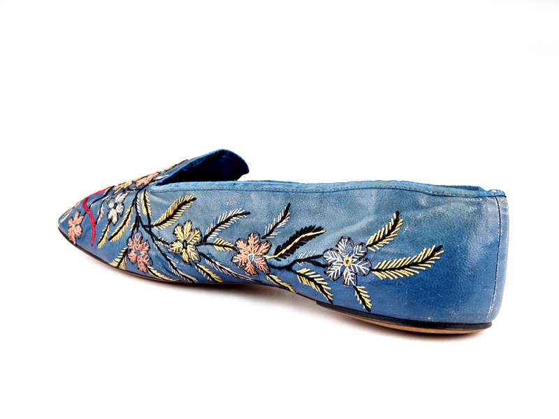 Shoe-Icons / Shoes / A pair of blue kidskin leather and blue satin ...