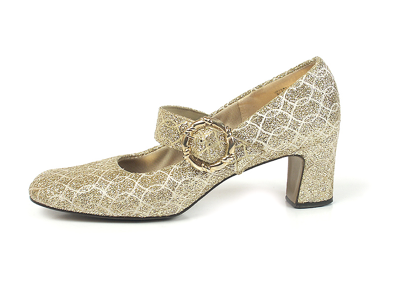 Shoe-Icons / Shoes / Bright gold metallic brocade shoes with a round ...